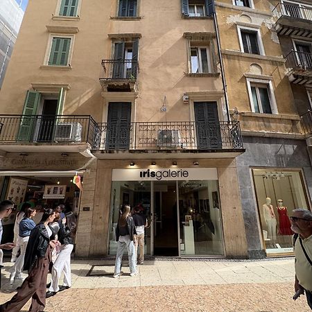 Juliet Deluxe Apartment Verona Luaran gambar